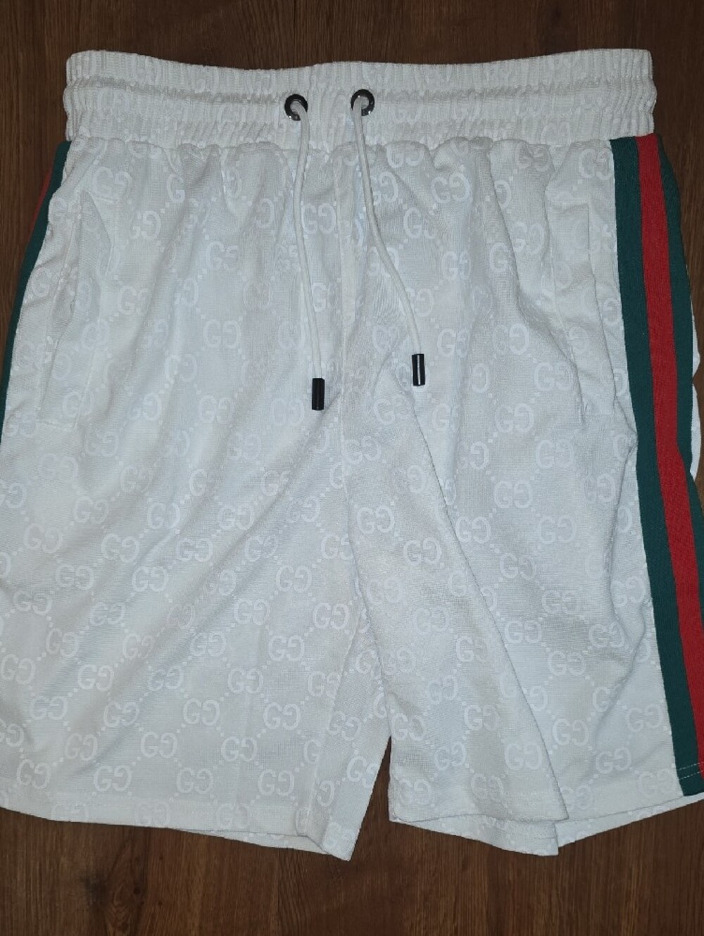 Gucci White Athletic Shorts with Green and Red Side Stripes Runs Small